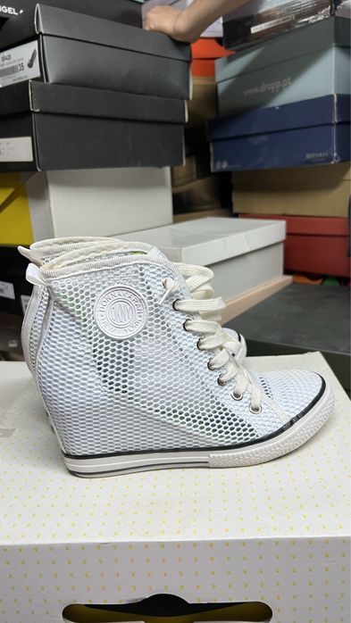 Sapatilha de salto - DKNY