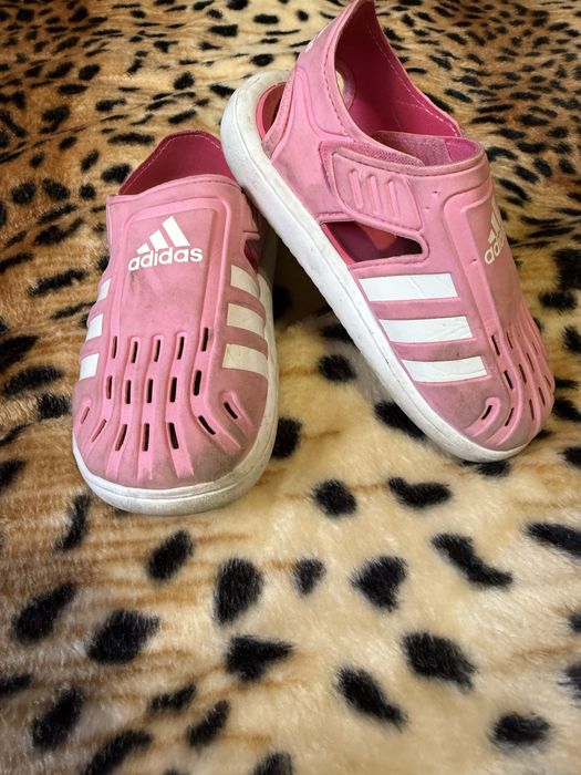 Дитячі сандалі adiddas