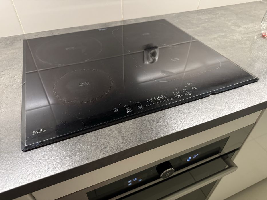 Piekarnik plyta indukcyjna Whirlpool