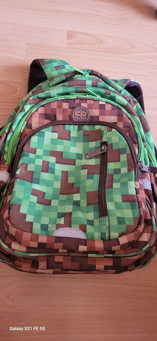 Plecak szkolny usztywniany