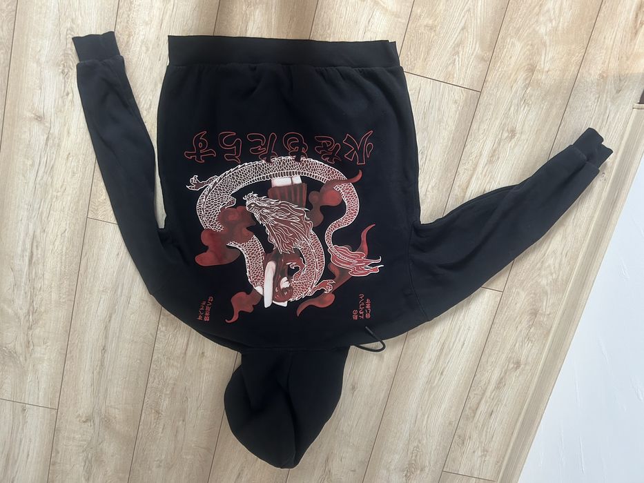 Bluza w rozmiarze m