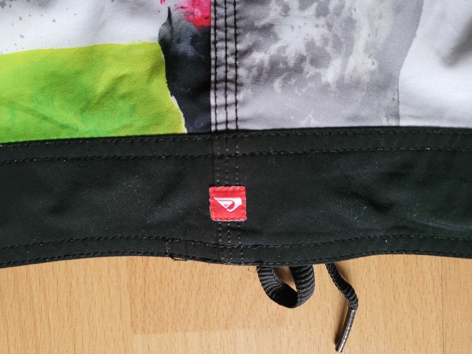 Szorty, spodenki Quiksilver z USA