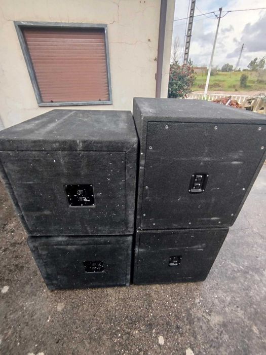 Colunas subwoofer passivas 1000W (2 disponíveis)