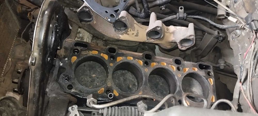 Продам Мазду е2200