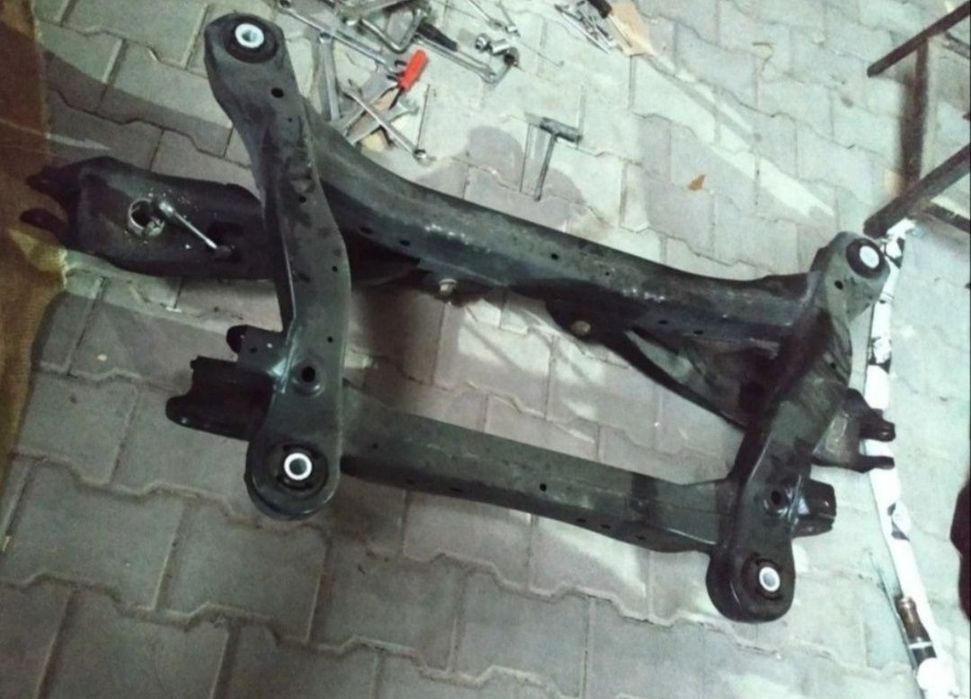 Підрамник передній JEEP Compass 2024