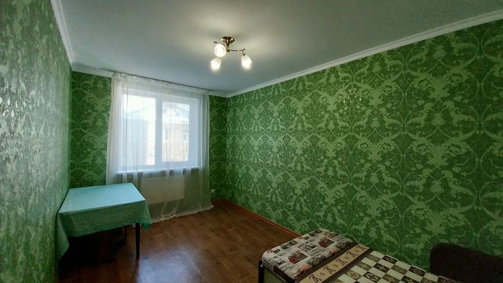 Сдаю 2 комнатную квартиру в новострое! Район Французского бульвара.