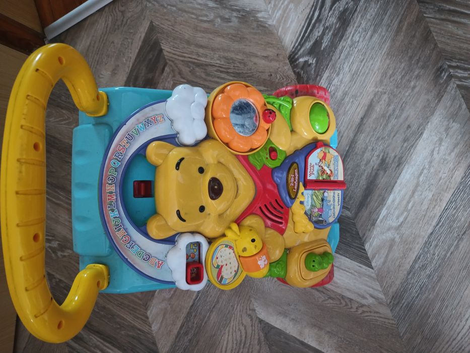 Jeździk pchacz chodzik