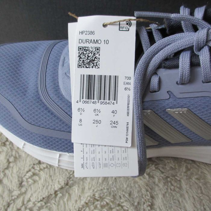Nowe buty młodzieżowe Adidas
