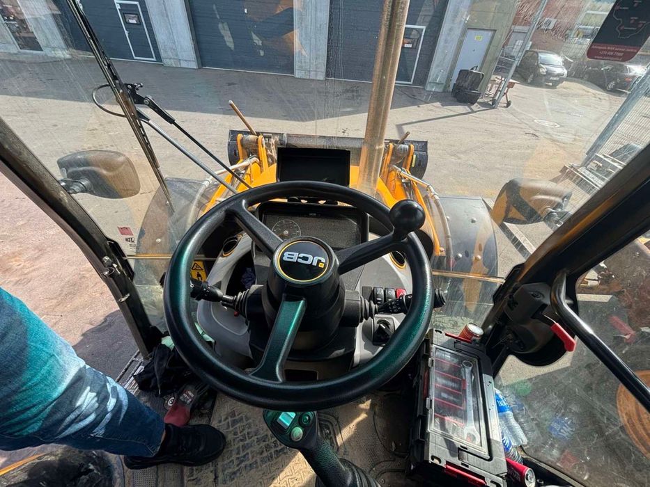 Экскаватор Jcb 4 CX , 2024 г , европеец