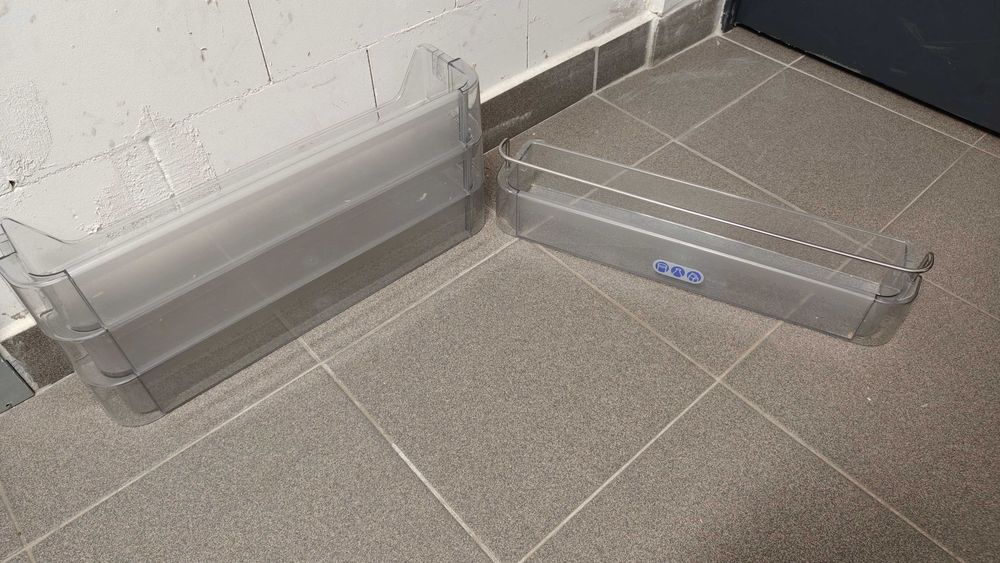 Szuflady, półki, uchwyty, kosze do lodówki, chłodziarko-zamrażarki Whirlpool CB 281W