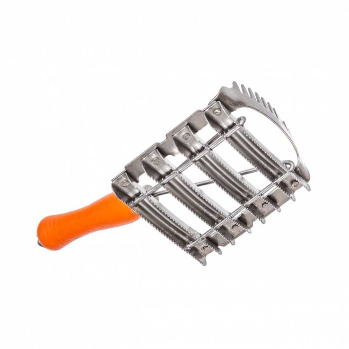 Zgrzebło metalowe dla bydła, z grzebieniem, 12 x 12,5 cm, Kerbl