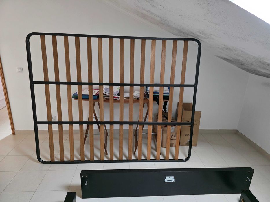 Cama Malm Ikea 140x200 c/colchao