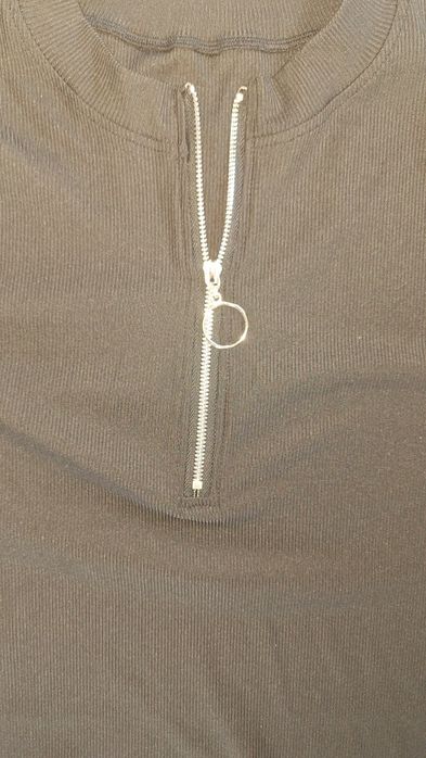 Czarna bluzka r. XL