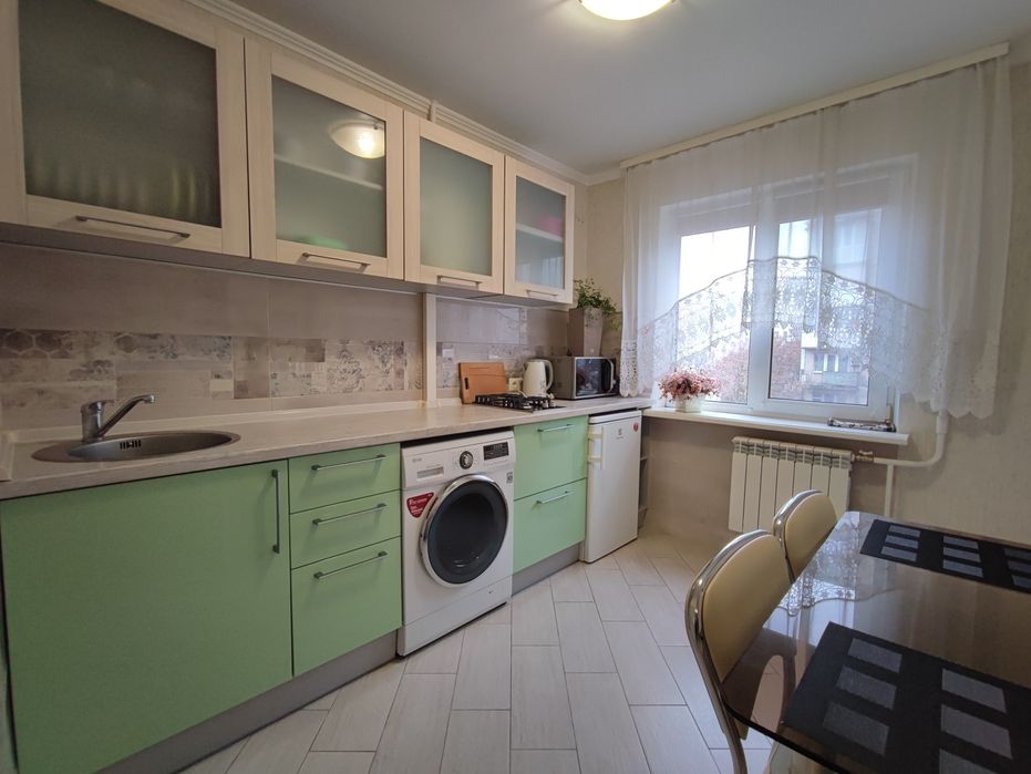 1-кімнатна, Липківського 3, 5 хв залізничний вокзал, від власника