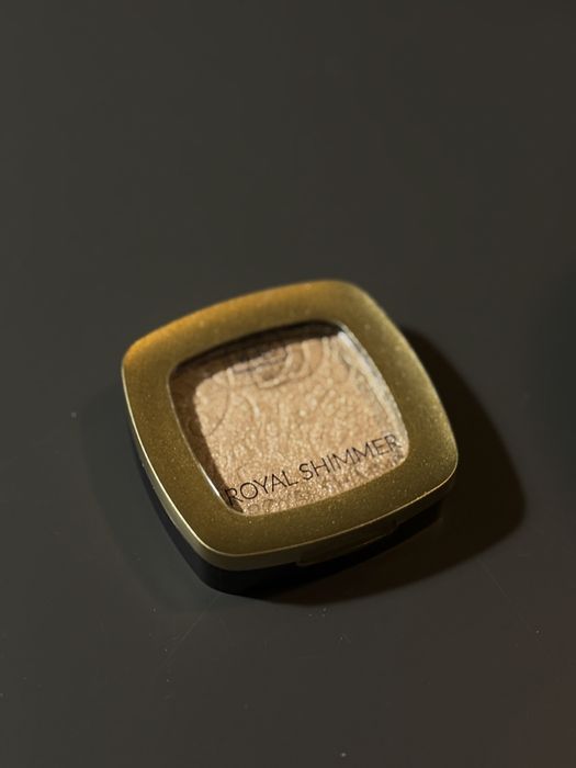 Rozświetlacz do twarzy