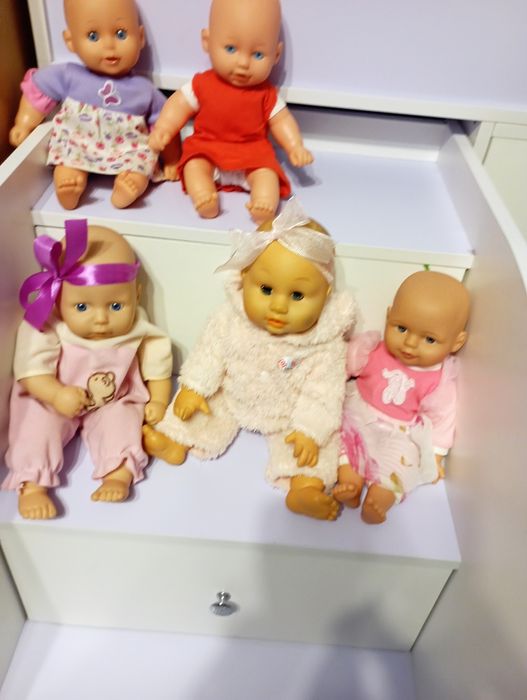 Ляльки для дівчинки