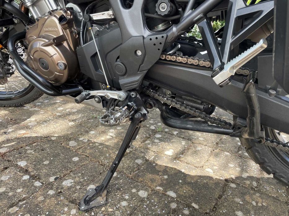 Honda Africa Twin CRF1000L 2018 | 27.000 km | Único Dono | Full Extras