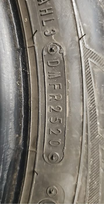 2x Falken eurowinter hs01  195/55 R 16