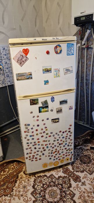 Холодильник Дніпро