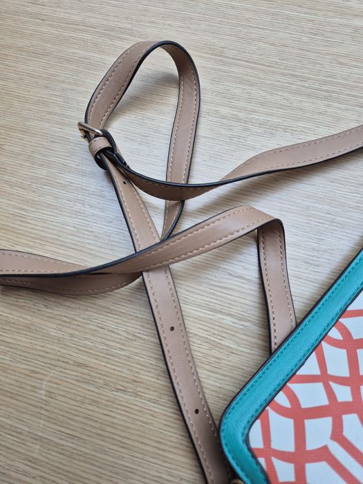 Carteira ombro ou tira colo parfois