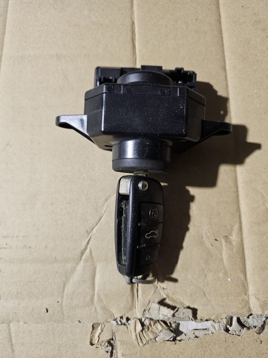 Stacyjka kluczyk Audi A6 C6 Q7 4L Zestaw Eu Oryginał