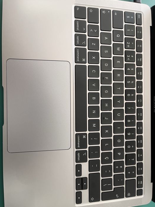 Macbook air 13,3 i5 10 geração 8gb ram 512gb ssd TECLADO PORTUGUÊS