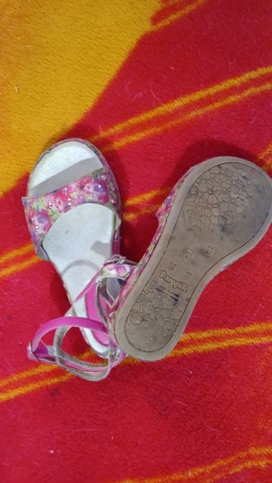 Обувь для девочки