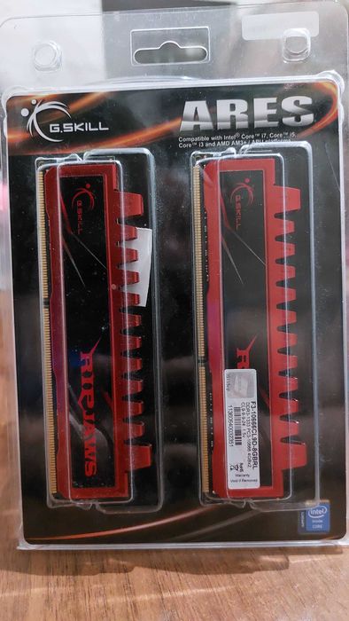 Pamiec ram ARES 2×4 GB