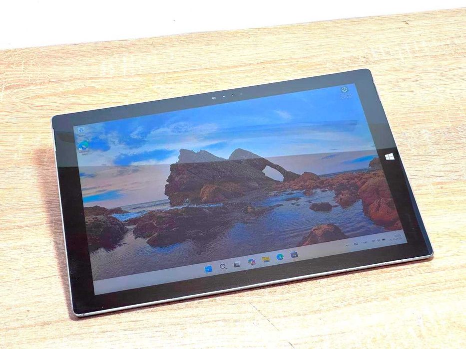 Microsoft Surface Pro 3 core i5 8GB 256GB SSD | 12″ FHD | Win 11 Pro