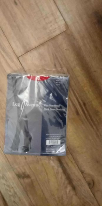 czerwone ponczochy rozmiar m do pasa