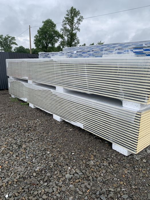 Płyta warstwowa o grubości 40mm - RAL 7016 - I gatunek