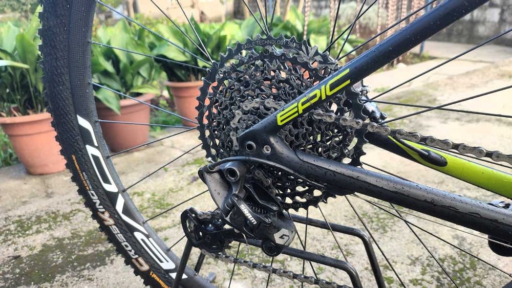 Specialized Epic Hardtail Expert