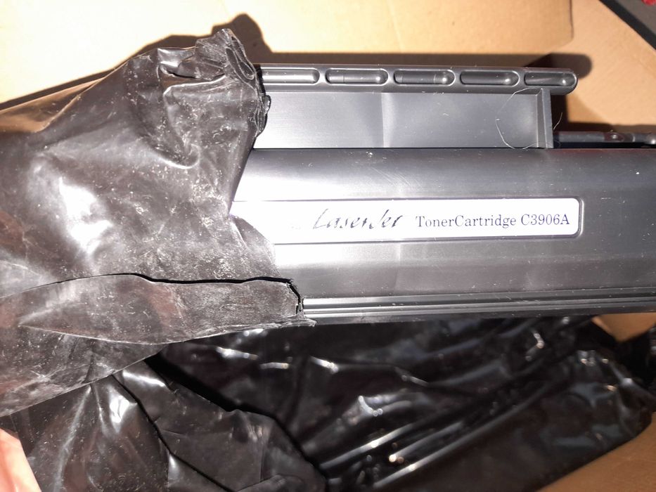 New Original HP Toners425767393422878723