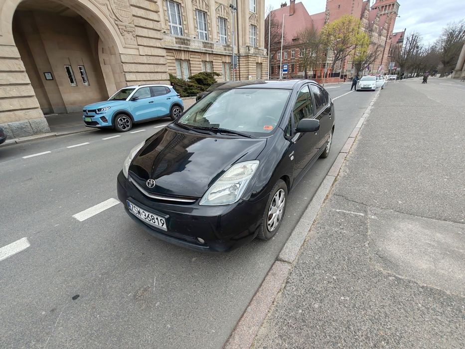 Toyota prius hybryda