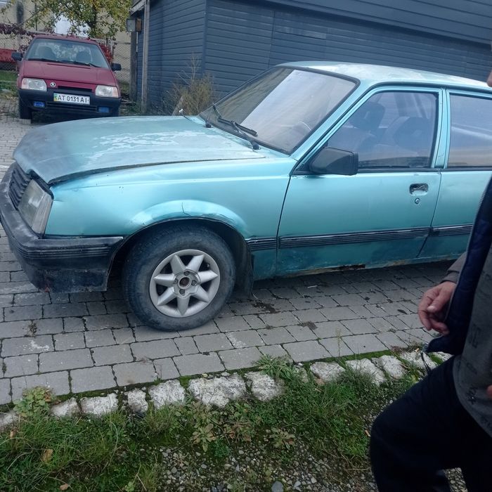 Опель аскона 1.6 автоммт