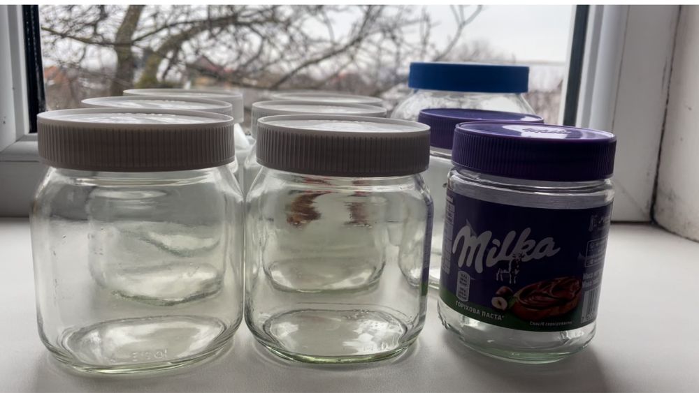 Баночкі з-під Нутелли та Мілка,б/в