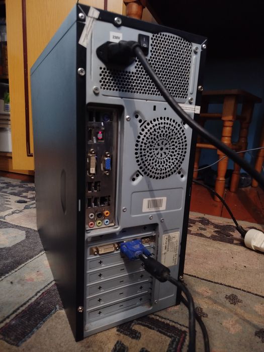 Продам офісний комп'ютер