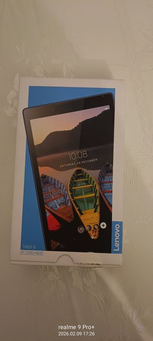 Sprzedam Tablet Lenovo TAB3 8 z ladowarką