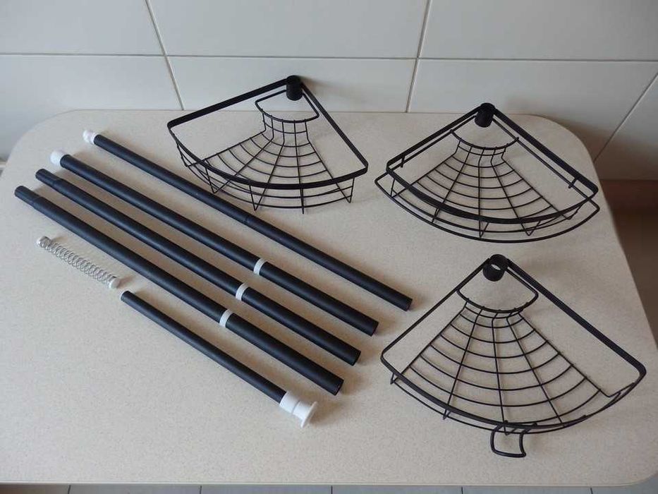 Półka metalowa, teleskopowa - do kabiny prysznicowej, na wannę.