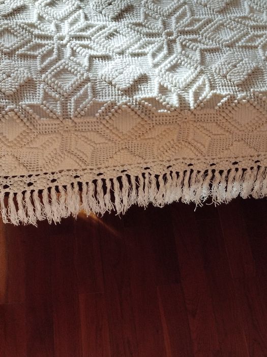 Colchas para cama de casal feitas à mão em crochet