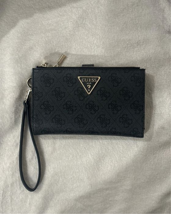 Carteira guess como nova