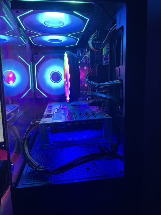 Продам компʼютер