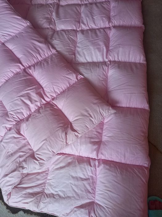 Kołdra puchową sprzedam