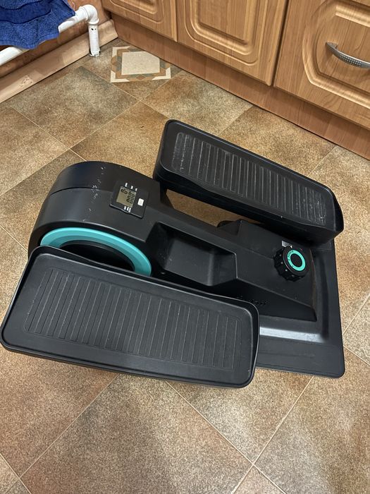 ПРОДАМ мини-степпер (домашний кардиотренажёр).