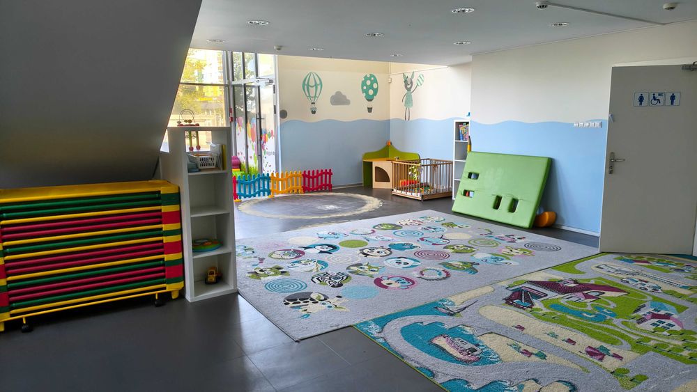 Lokal usługowo-handlowy 161,94 m²