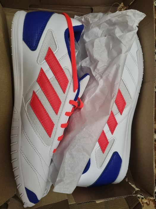 Футзалки  Adidas