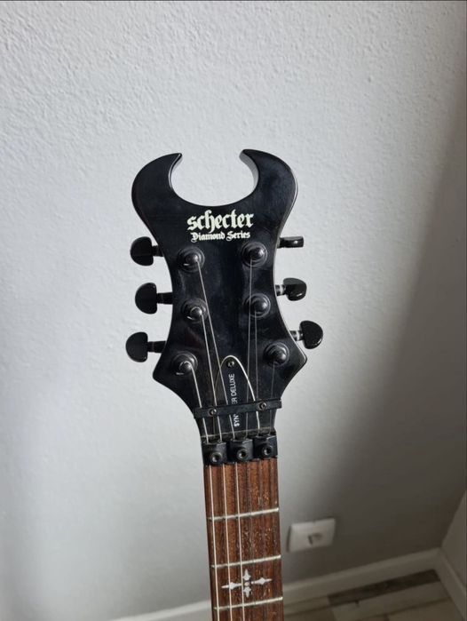 Guitarra RARA Schecter Synyster Gates Deluxe (Item #197 – Importada EUA) + Caixa Orig.