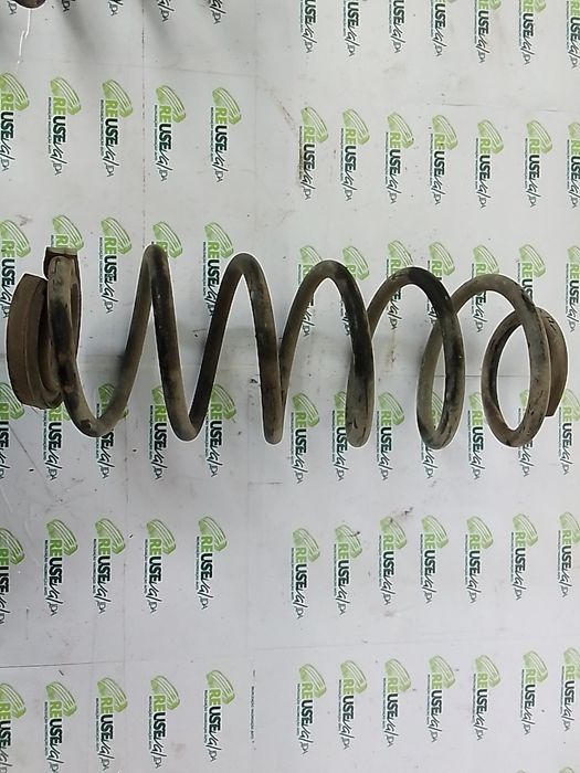 Mola de suspensão trás direita MITSUBISHI Colt VI CZC (RG)