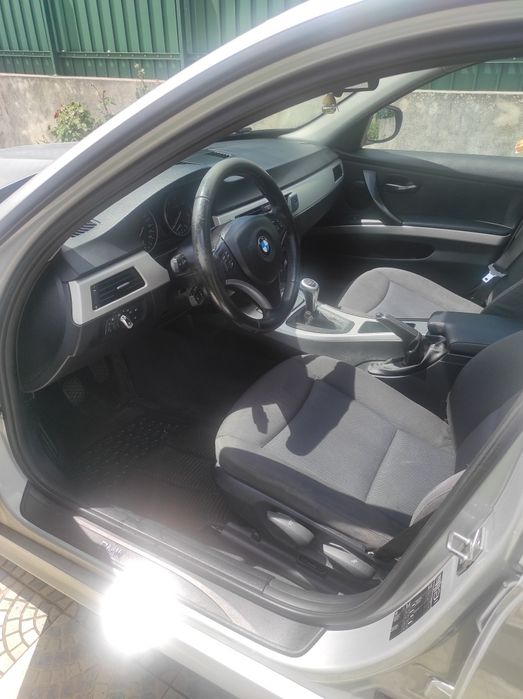 BMW e91  143cv  de 2011