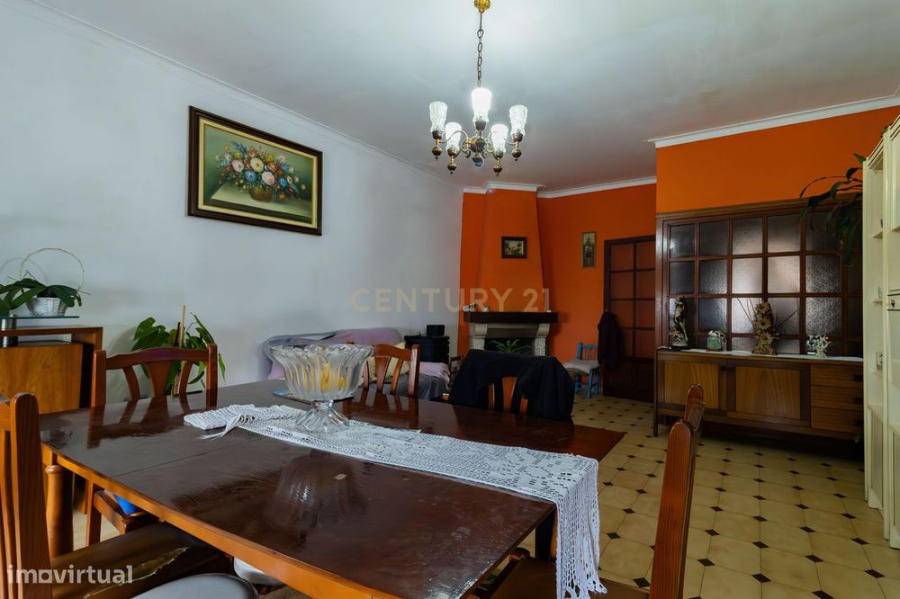 Excelente Apartamento T3 no Centro da Marinha Grande